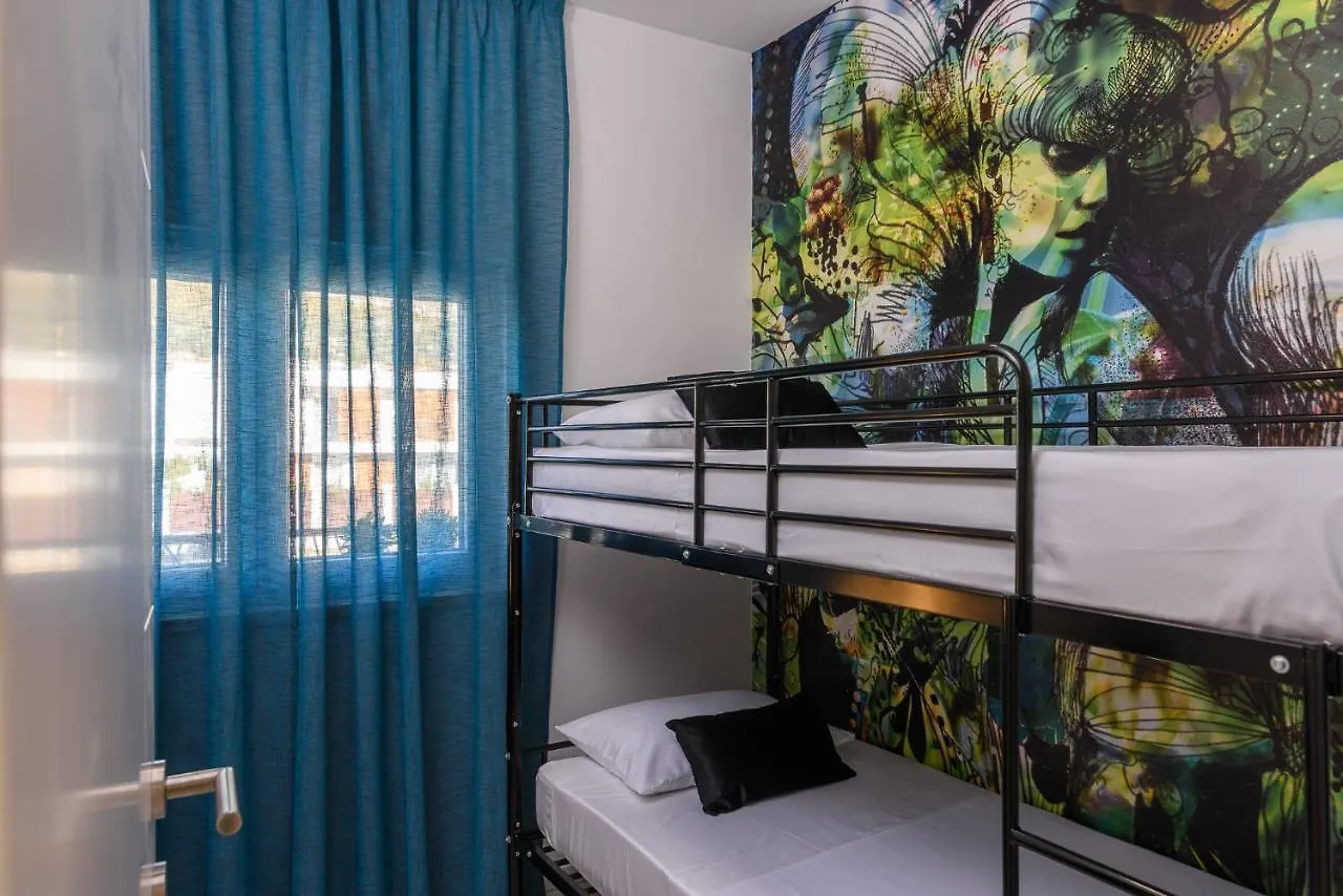 Batinic Apartments Kastela 0*,