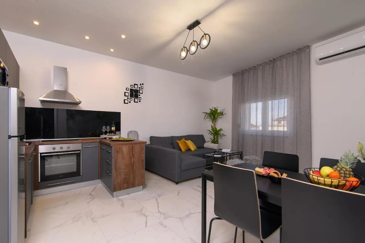 Batinic Apartments Kastela