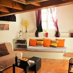 Charming Loft Apartment Lisbon